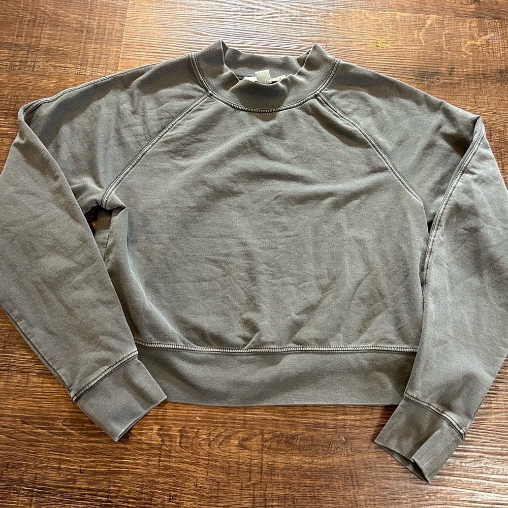 Treasure & Bond Charcoal Crewneck Sweater